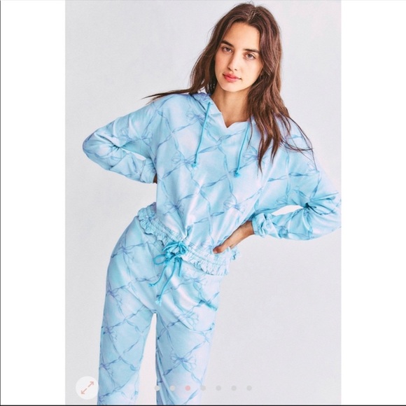 Loveshackfancy cropped hoodie - Picture 1 of 4